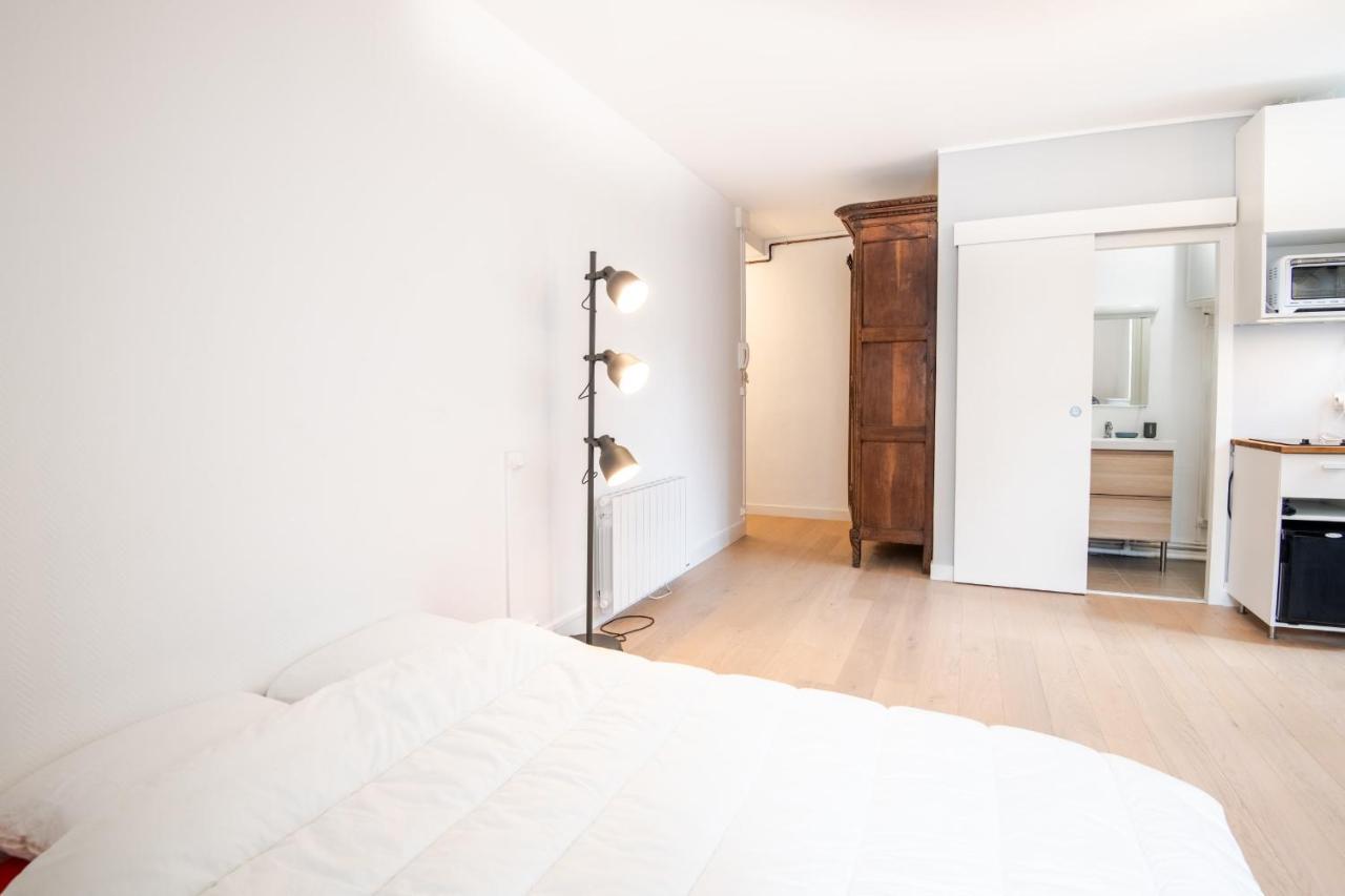 Récent studio à deux pas du Vieux Tours Appartamento Esterno foto